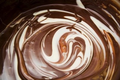топим шоколад на водяной бане