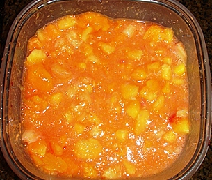 Измельчаем персиковый ингредиент