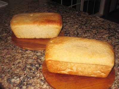 хлеб на столе
