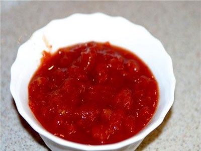 томатная паста в пиале