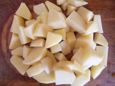 кубики картофеля