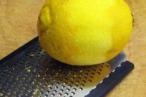 лимон на терку
