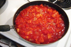 помидоры в сковороде