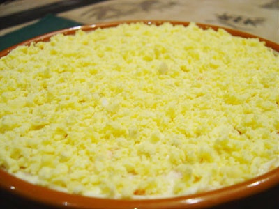 готовый салат мимоза с сыром