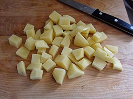 измельчаем картофель