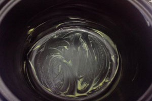 масло в чаше мультиварки