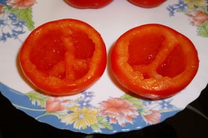 удалить с томатов мякоть