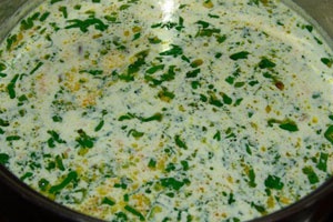готовый суп с грибами и сыром