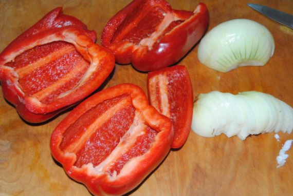 Отбивные из свинины с болгарским перцем в духовке — рецепт с фото пошагово