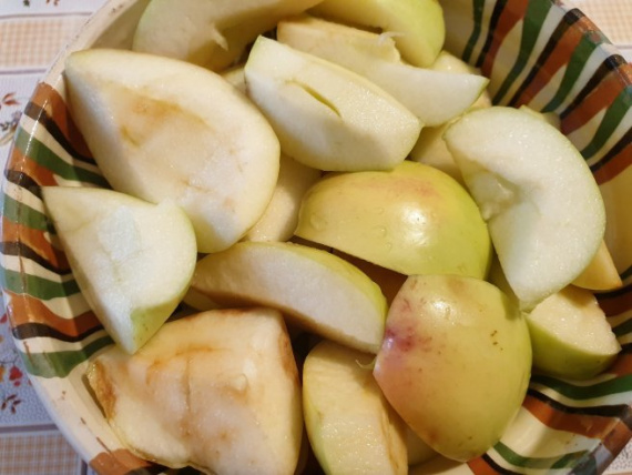 Яблочный компот с мятой — рецепт