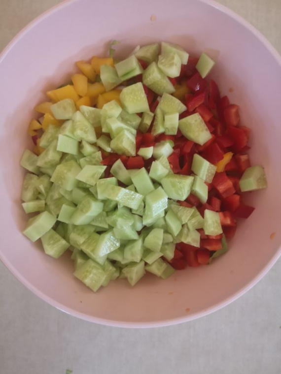 Салат «Минутка» с помидорами
