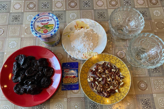 Сметанный десерт с черносливом и грецким орехом — пошаговый рецепт с фото и видео
