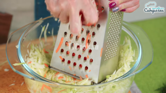 Летний сытный салат из капусты и моркови — пошаговый рецепт с фото и видео
