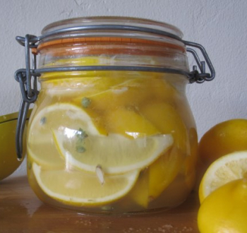 Консервированный лимон с сахаром