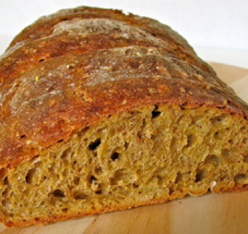 Томатный хлеб с чесноком