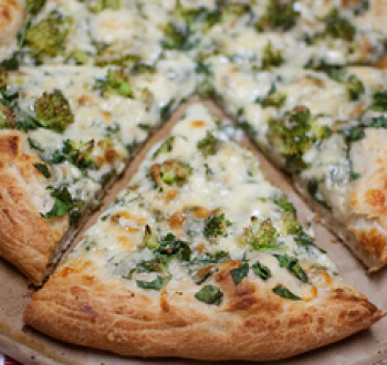 Зеленая пицца