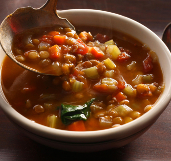 Чечевичный вегетарианский суп
