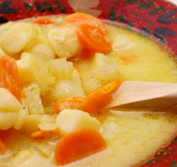 Картофельный суп с сыром и молоком
