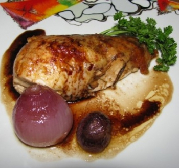 Курица, запеченная с розмарином и бальзамическим уксусом