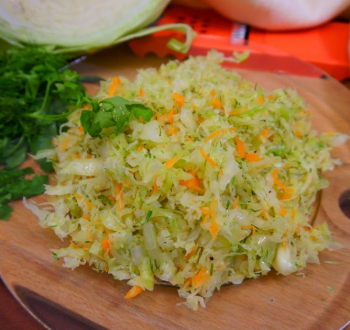 Салат, который меняет представление о вкусных салатах из капусты!