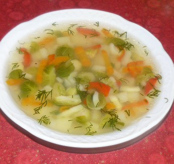 Легкий овощной суп за 20 минут