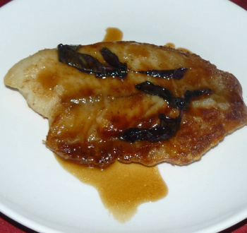 Филе морской рыбы в медово-соевым соусе