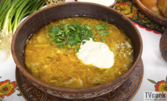 Классические щи из квашеной капусты