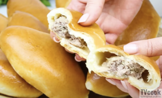 Невероятное тесто вкусные пирожки с мясом в духовке