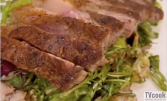 рецепт мясной салат с рукколой