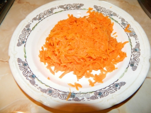 Салат с кальмарами "Морская пена"