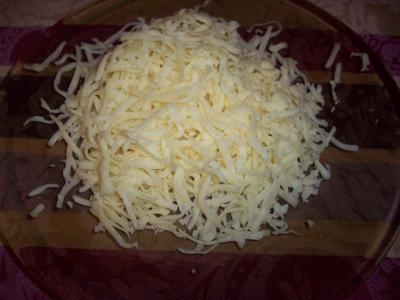 Салат с кальмарами "Морская пена"