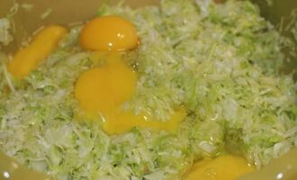 Капустные котлеты: Рецепт с пошаговым описанием