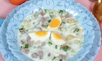 Окрошка с редькой и йогуртом: классический летний рецепт