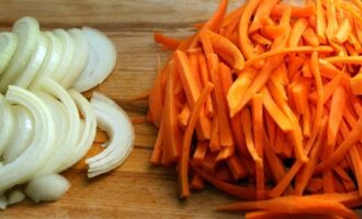 Ароматный плов с грибами
