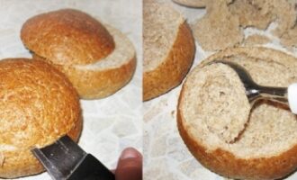 Грибной суп-пюре в хлебных тарелках: пошаговый рецепт