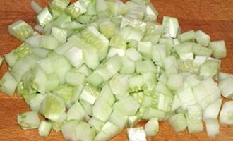 Салат «Ромашковое поле»: пошаговый рецепт