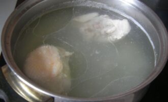 Чешский суп в хлебе