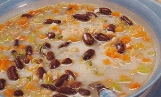 Чешский суп в хлебе