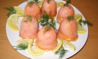 Закуска из лосося и сыра