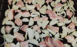 Баранина с картошкой в духовке