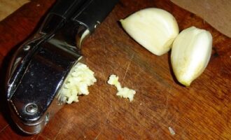 Греческий соус дзадзики для курицы: пошаговый рецепт