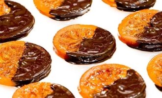 Как приготовить десерт из апельсинов в шоколаде: пошаговый рецепт