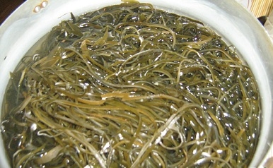 Салат с морской капустой и грибами
