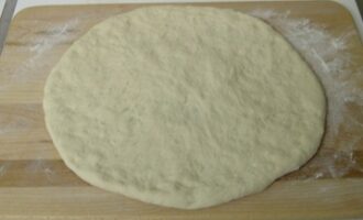 Рецепт пиццы без дрожжей с молоком и сливочным маслом