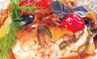 Рыба по-гречески с овощной заправкой