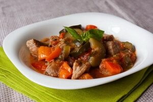 Рагу из свинины с овощами