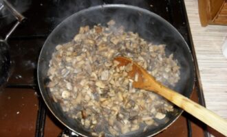 Салат Рыбка с шампиньонами