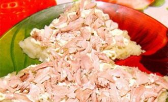 Салат «Нарядная ёлочка»