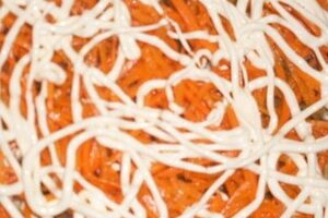 Салат «Морская жемчужина» — пошаговый рецепт с морепродуктами
