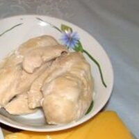 Салат из авокадо с кедровыми орехами — пошаговый рецепт